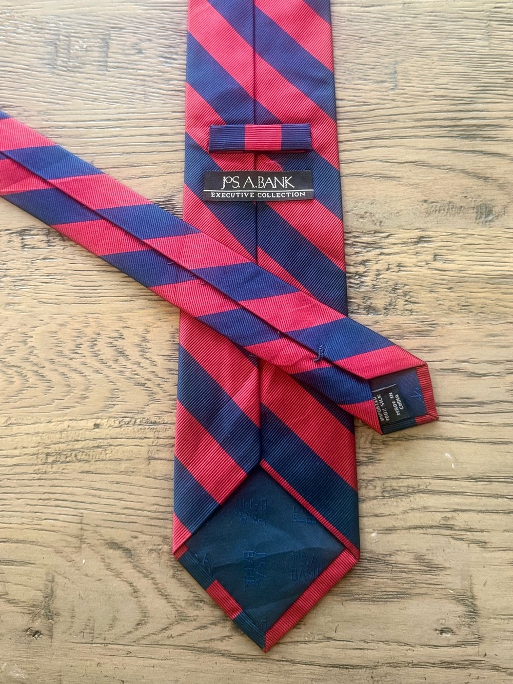 Jos. A. Bank Red and Navy Diagonal Stripe Men's Tie